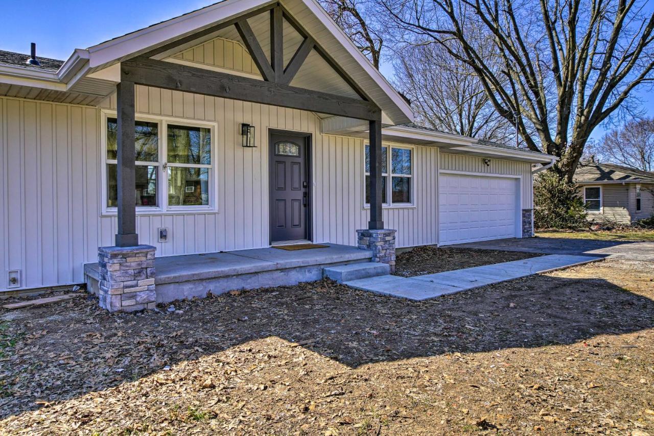 Retreat With Deck About 9 Mi To Downtown Springfield Villa Ozark Екстериор снимка