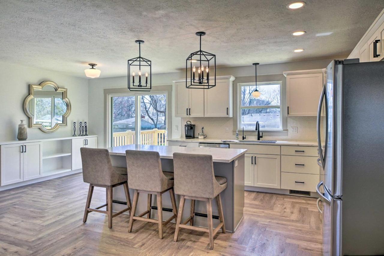 Retreat With Deck About 9 Mi To Downtown Springfield Villa Ozark Екстериор снимка